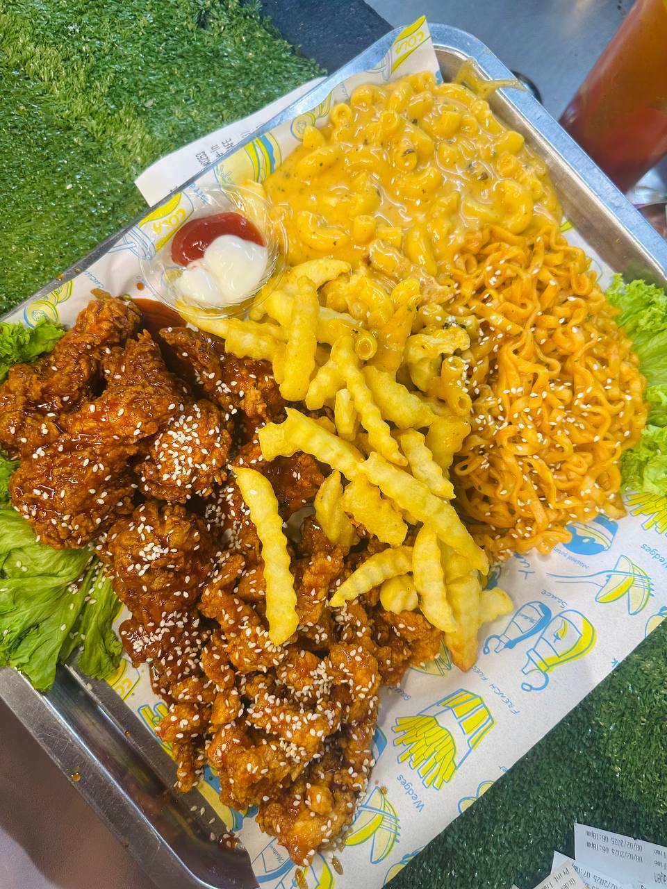 Adam Hawa Cafe